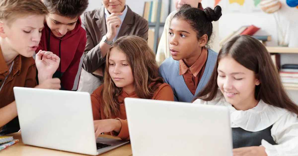 Comment choisir une formation adaptée à votre profil et objectifs